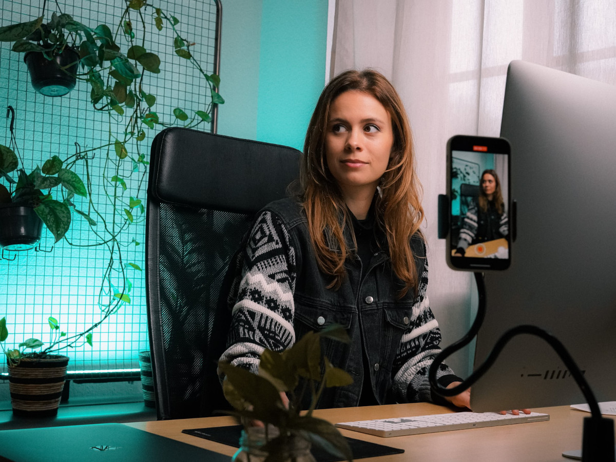 作業マニュアルの作り方、動画フォーマットと見本について